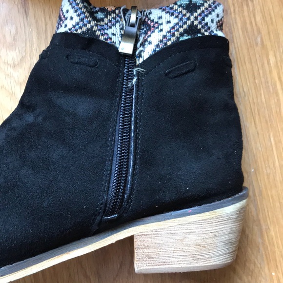 Miim suede booties - Picture 4 of 7